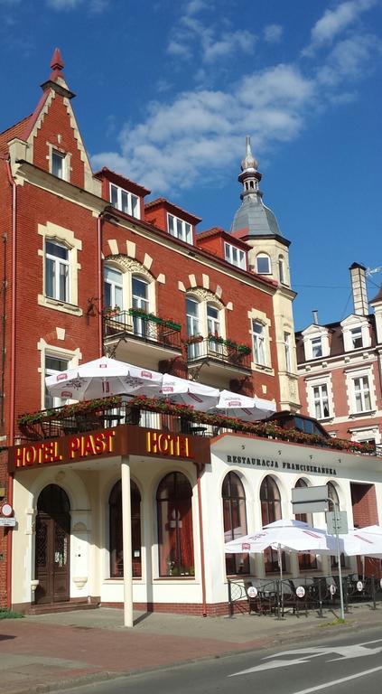 Hotel Piast Slupsk Luaran gambar